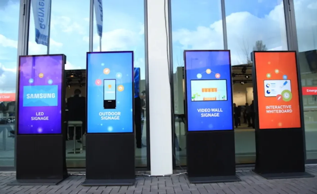 Digital Signages – Transforming Advertising with Dynamic Displays